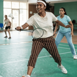 Three quarter length pant.